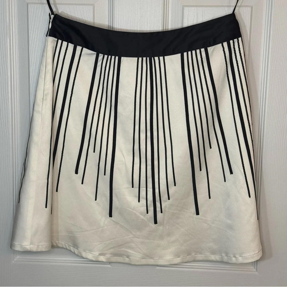 WHBM Flowy A-Line Silky Feel Shiny A-Line Skirt Summer Glam Evening Fancy Sz 6